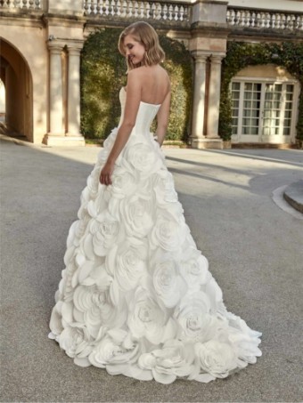Privee by Pronovias #Celis #1 Off White thumbnail