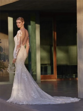 Pronovias #Ila #1 Off White/Nude thumbnail