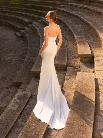 Pronovias #Christey #2 thumbnail