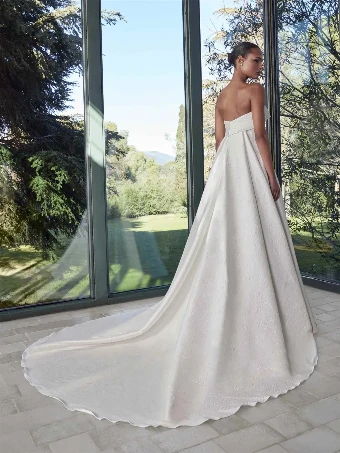 Pronovias #Skies #2 thumbnail