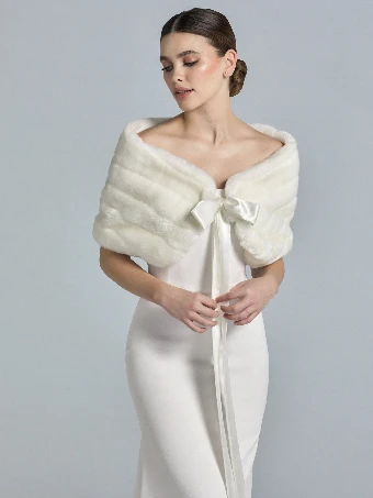 Pronovias #LA198 #0 Ivory thumbnail